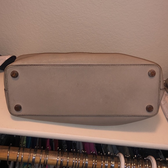 Michael Kors Purse - Picture 7 of 7